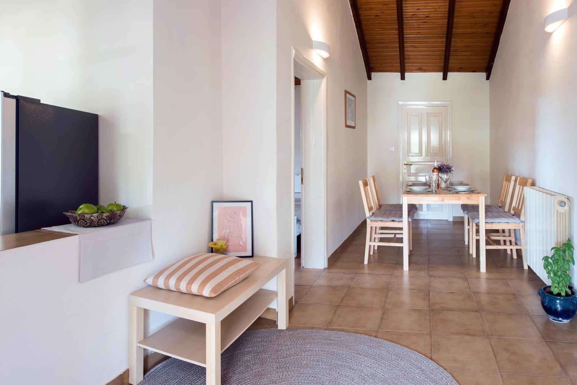 The Roof Family Apartment Alepou ภายนอก รูปภาพ