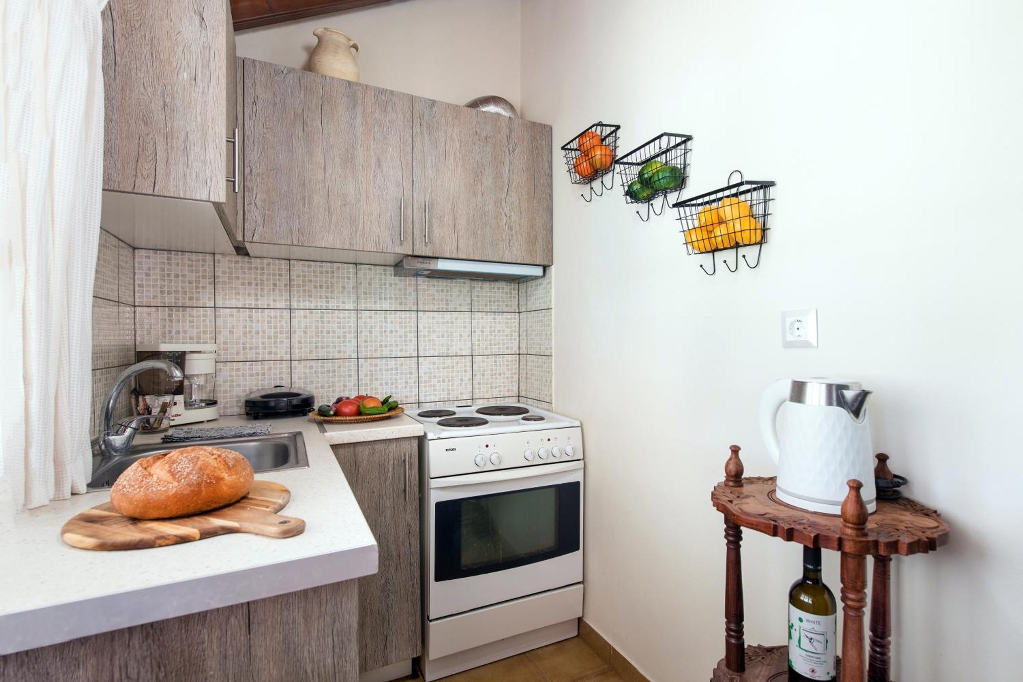 The Roof Family Apartment Alepou ภายนอก รูปภาพ